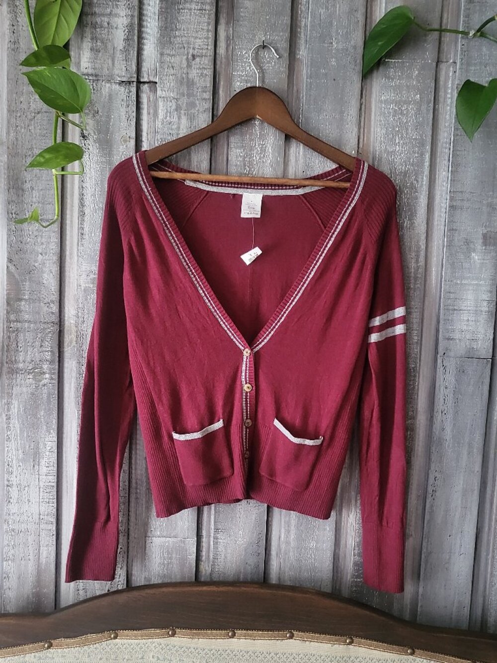 Cardigan Sweater Old School Academy M Burgundy Contrast Trim V-Neck